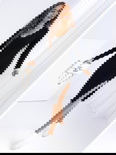 Czarna prążkowana... 2