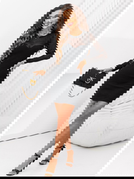 Czarna prążkowana... 2