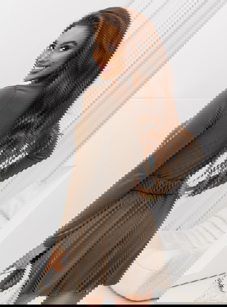 Sukienka typu bombka z paskiem Lana -...