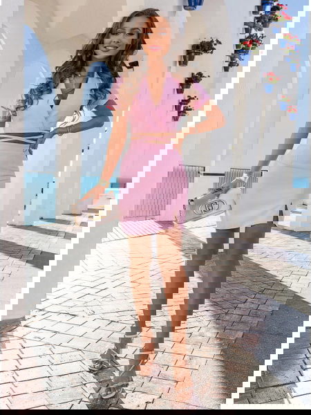 Pudrowy dwuczęściowy... 2