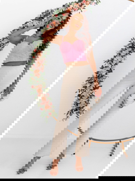 Jasnobeżowe spodnie z... 2