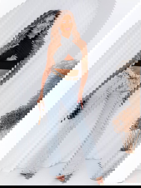 Czarny prążkowany top... 2