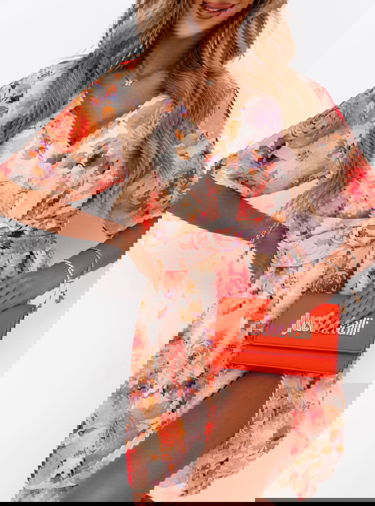 Rozkloszowana sukienka w kwiaty Lasea...