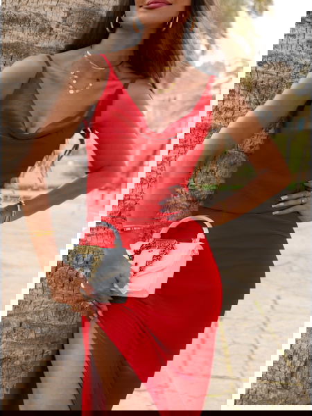 Malinowa satynowa długa... 2