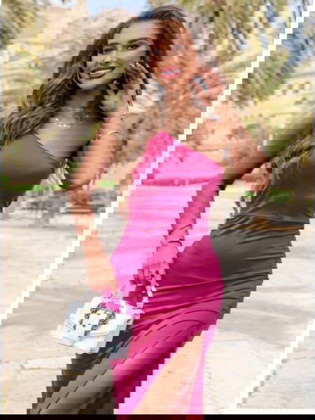 Sukienka midi na jedno... 2