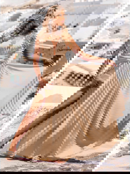 Beżowa długa satynowa... 2