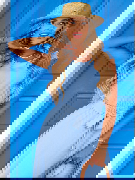 Błękitna sukienka z... 2