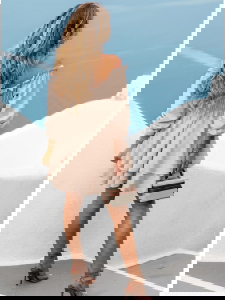 Beżowa rozkloszowana... 2