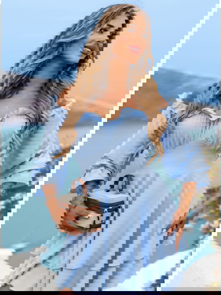 Błękitna rozkloszowana... 2