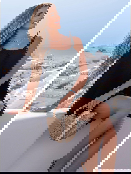 Czarna muślinowa sukienka... 2