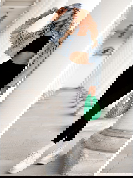 Czarny prążkowany komplet... 2