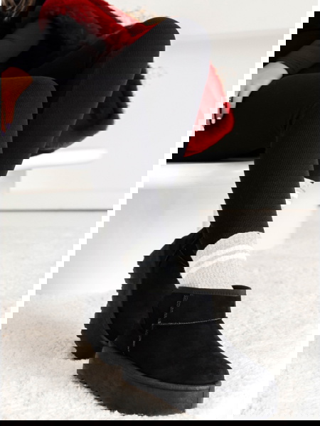 Czarne wsuwane śniegowce na... 2