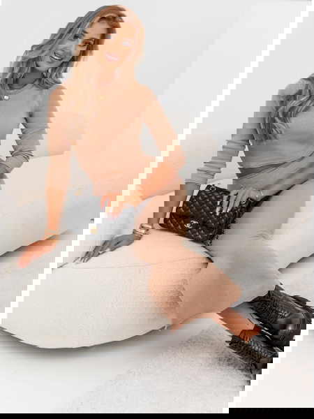 Beżowy prążkowany komplet... 2