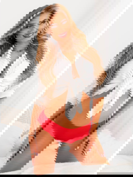 Malinowe bezszwowe majtki... 2