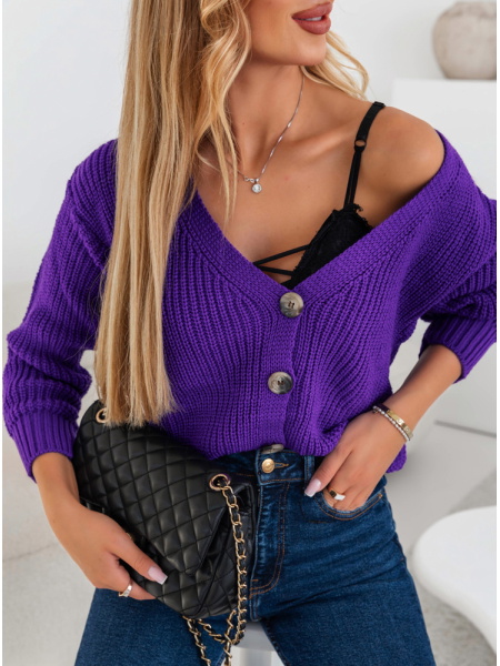 Purpurowy sweter zapinany...