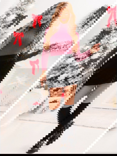 Purpurowy sweter z golfem i... 2