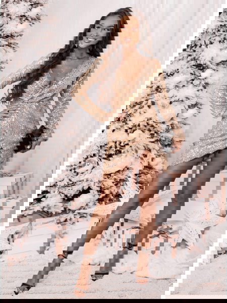 Złota cekinowa sukienka z... 2