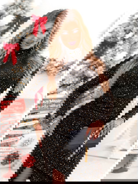 Czarna welurowa sukienka z... 2