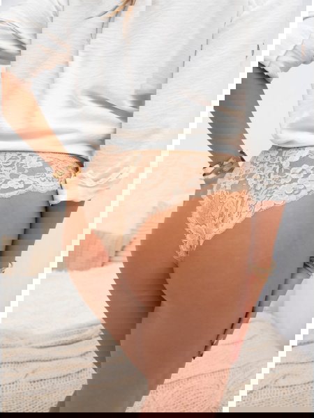 Beżowe majtki z koronką Jamee 2