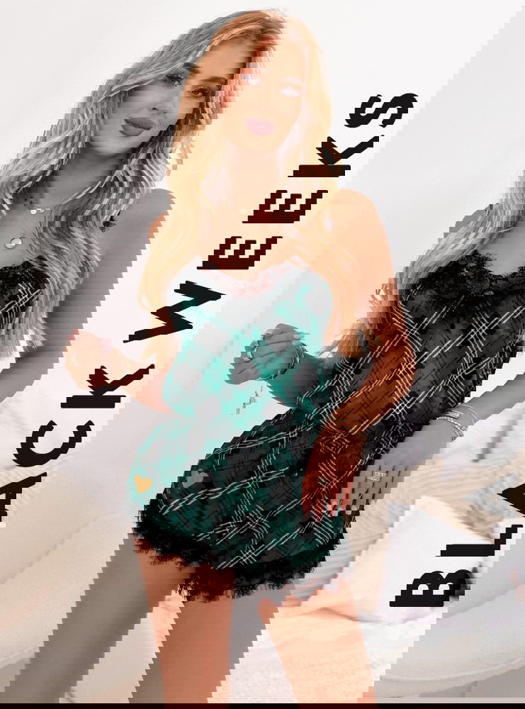 Dwuczęściowa satynowa piżama w kratkę...