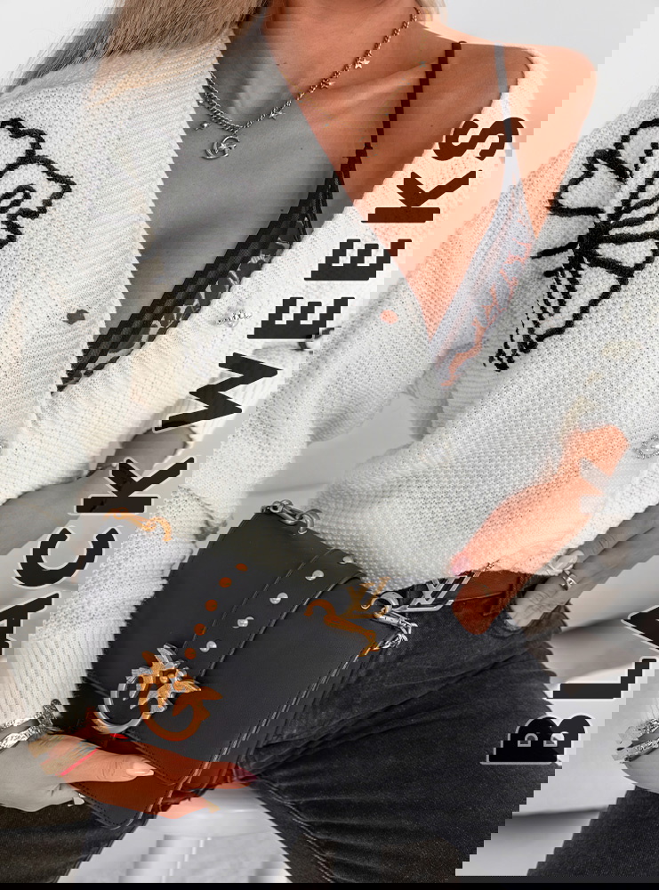 Rozpinany sweter z naszywkami Vernya...