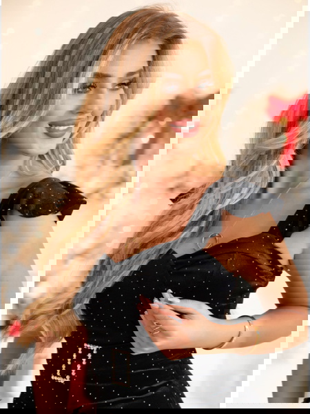 Czarna sukienka welurowa z... 2