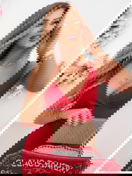 Malinowa sukienka na... 2