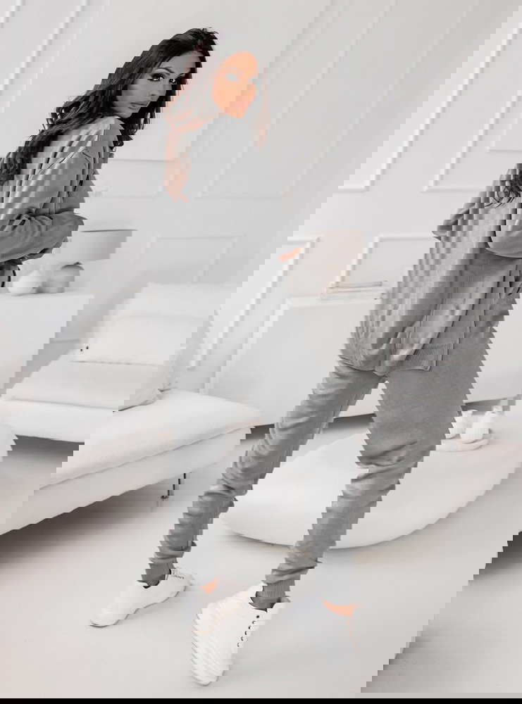 Szary komplet sweterkowy 3 częściowy...