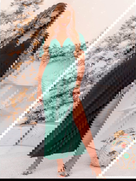 Długa sukienka z rozcięciem... 2