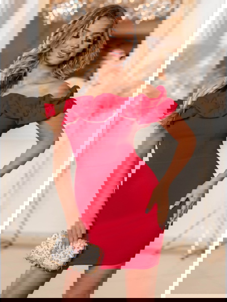 Malinowa dopasowana... 2