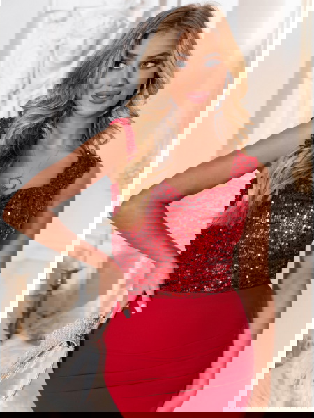 Malinowa sukienka z... 2