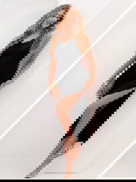 Czarna satynowa długa... 2