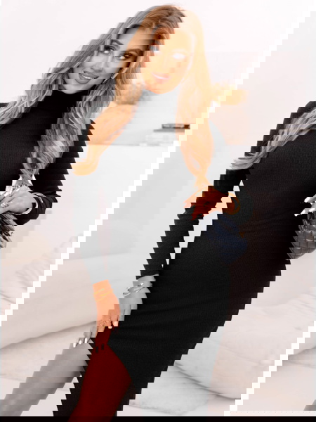 Czarna prążkowana... 2