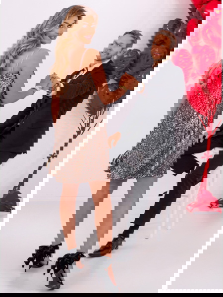 Złota cekinowa sukienka na... 2