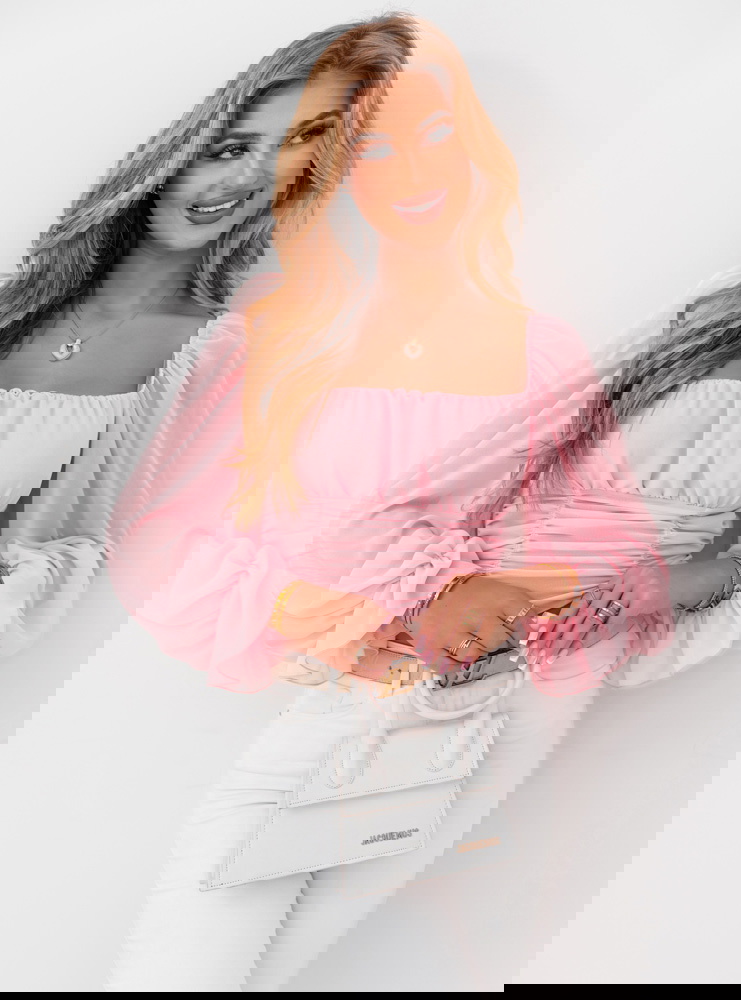 Pudrowa szyfonowa bluzka typu...