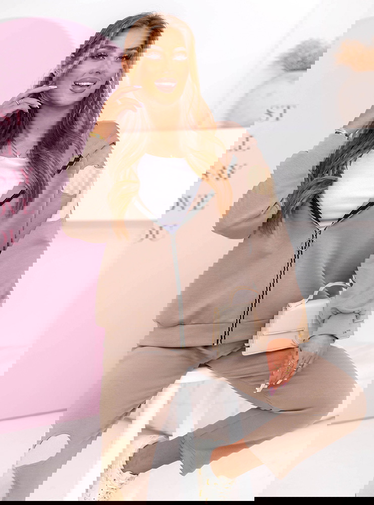 Beżowy komplet dresowy bluza z...