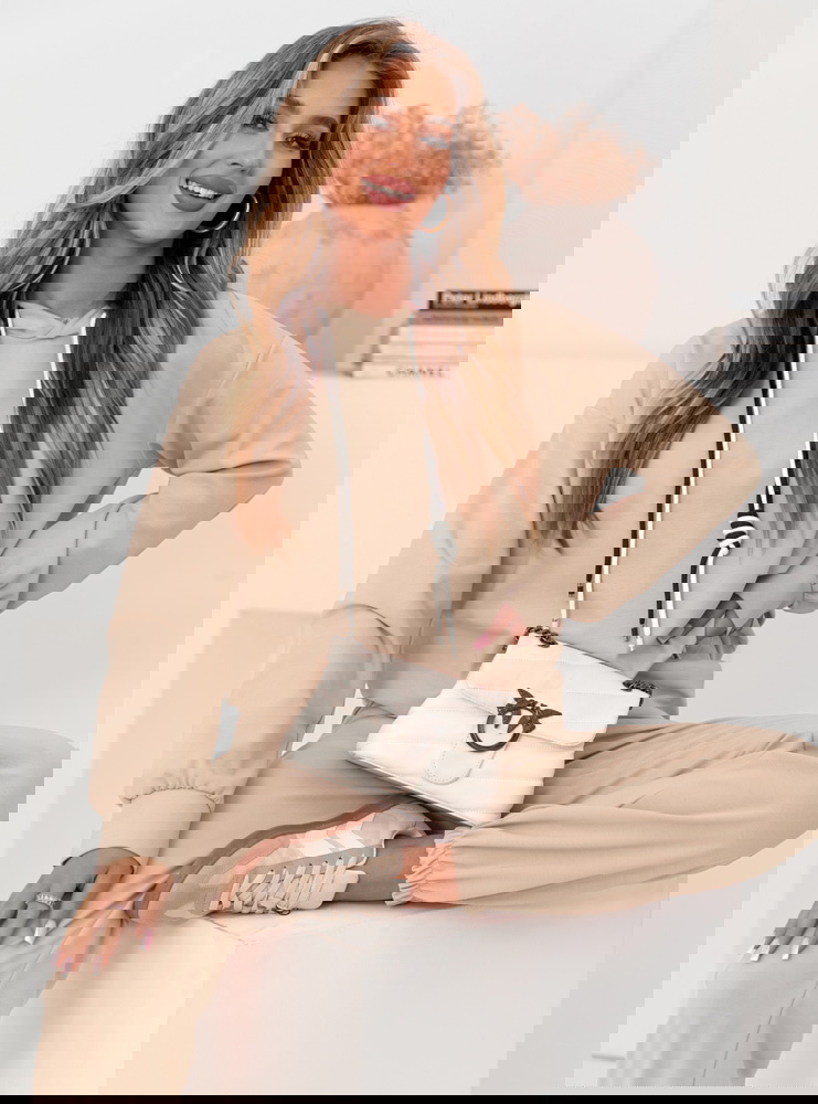 Beżowy komplet dresowy bluza z...