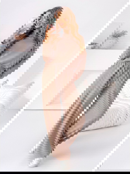 Komplet bluzka i spodnie... 2