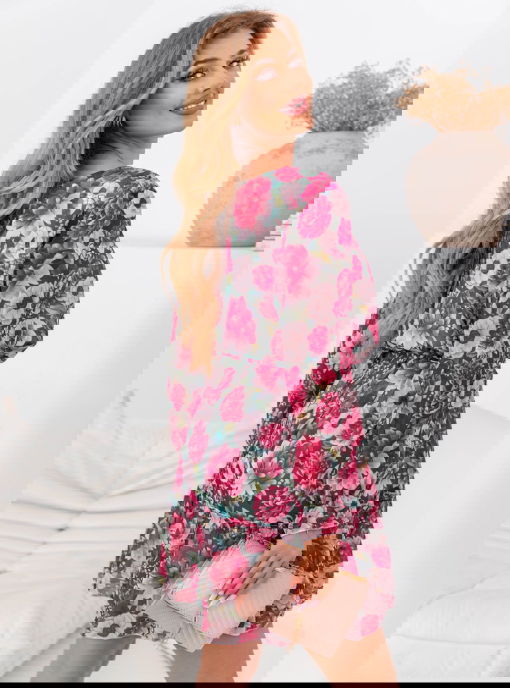 Bordowa sukienka rozkloszowana w...