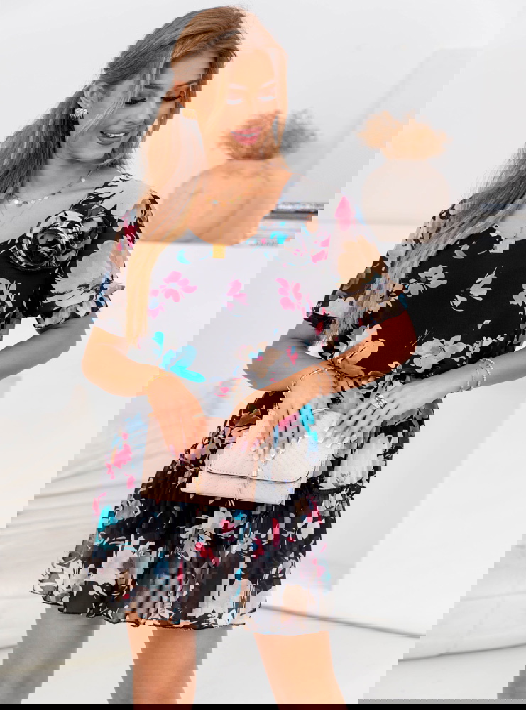 Kwiecista sukienka mini z wiązaniem w...