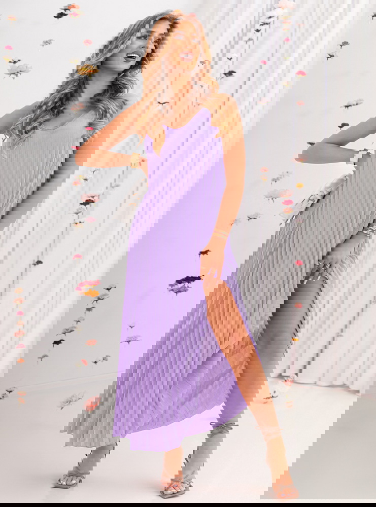 Liliowa długa plisowana sukienka...