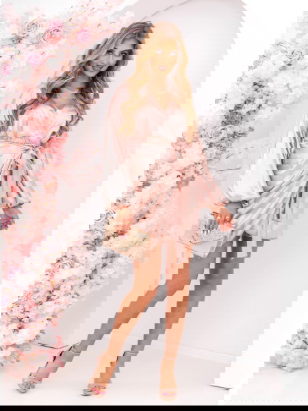 Beżowa satynowa sukienka... 2