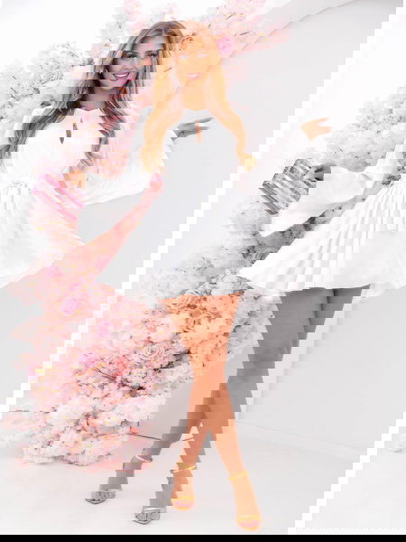 Biały kombinezon jak... 2