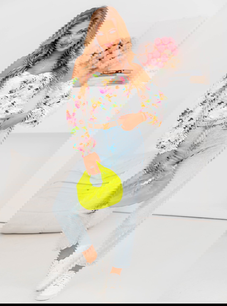 Wzorzysta bluzka typu hiszpanka...