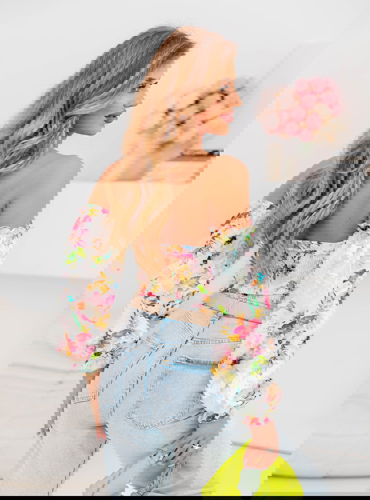 Wzorzysta bluzka typu hiszpanka...