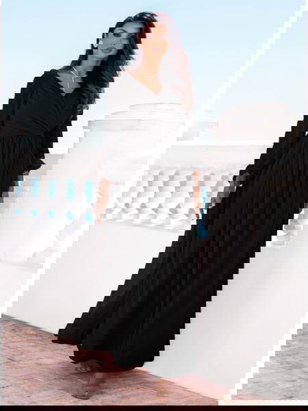 Czarna długa sukienka z... 2