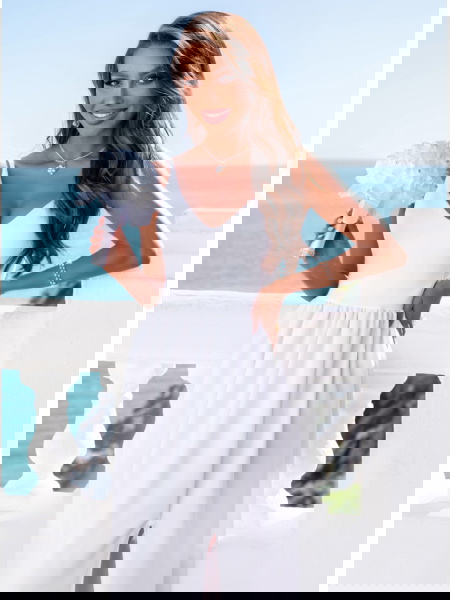 Biała sukienka na... 2