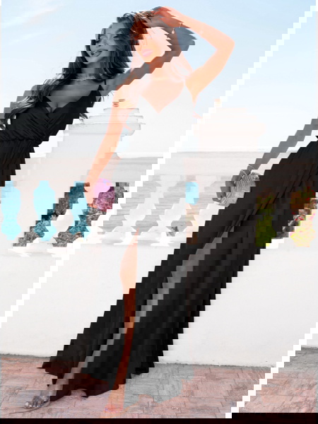 Czarna sukienka satynowa... 2