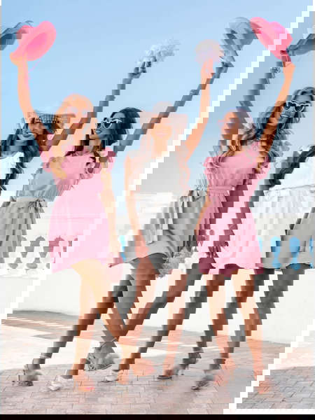 Sukienka z wiązaniem w... 2