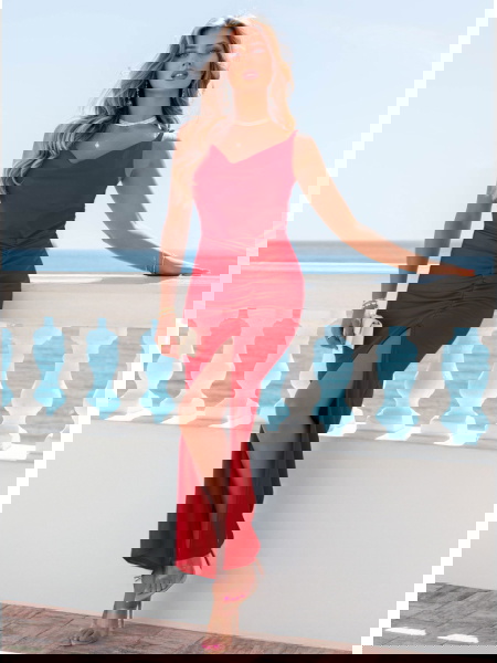 Malinowa długa sukienka z... 2